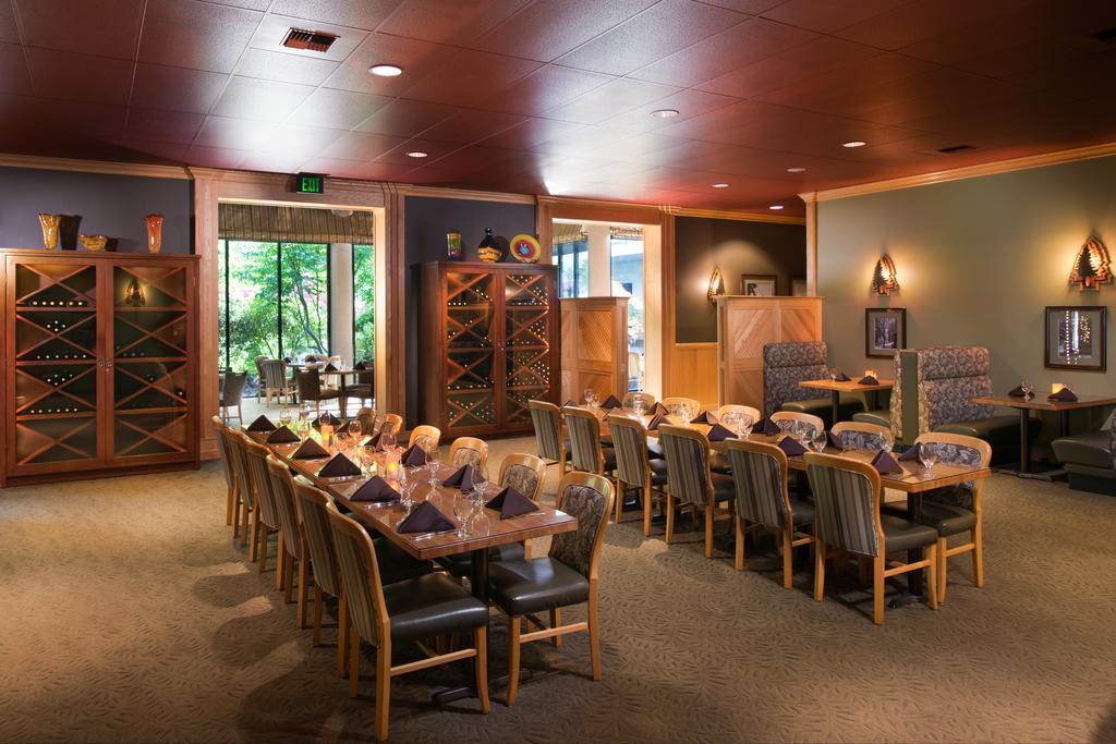 Bonneville Hot Springs Resort & Spa North Bonneville 외부 사진
