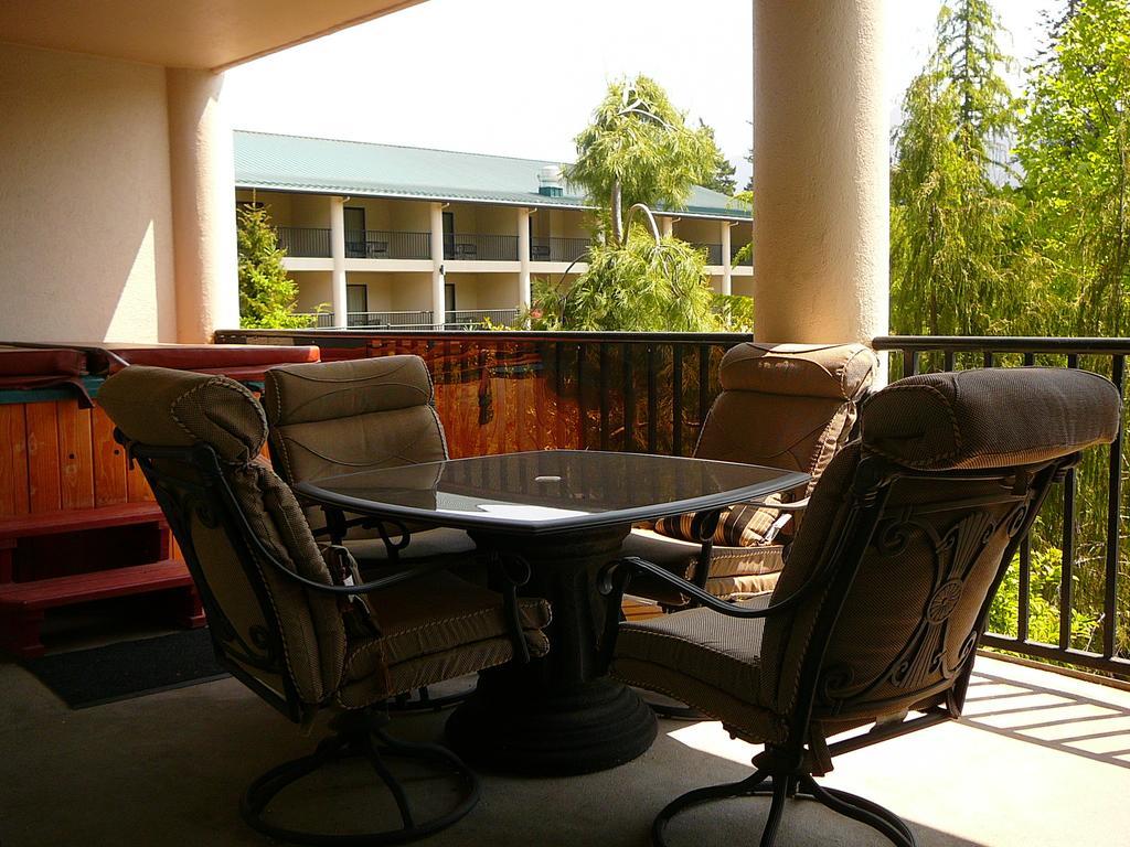 Bonneville Hot Springs Resort & Spa North Bonneville 객실 사진